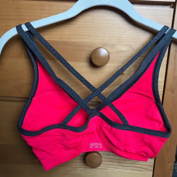 VS PINK sports bra - Picture 2 of 3